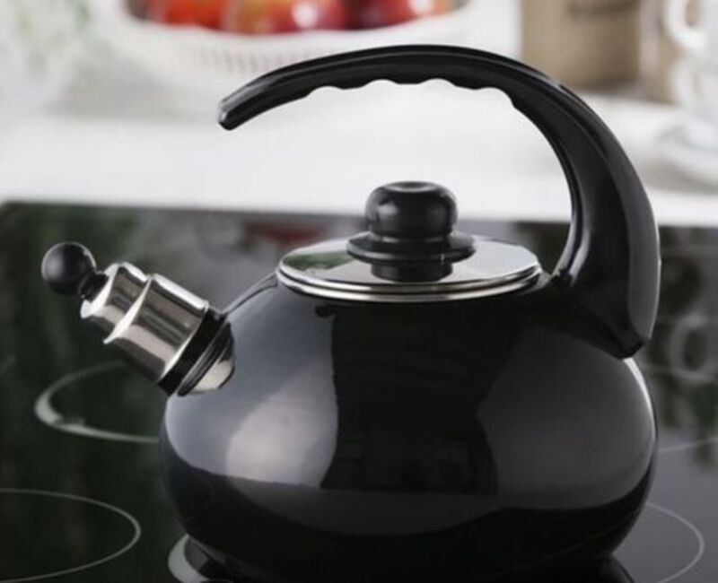 CZAJNIK 2.1L UNIQUE DESIGN WHISTLE KETTLE – RED ₦ 55,000