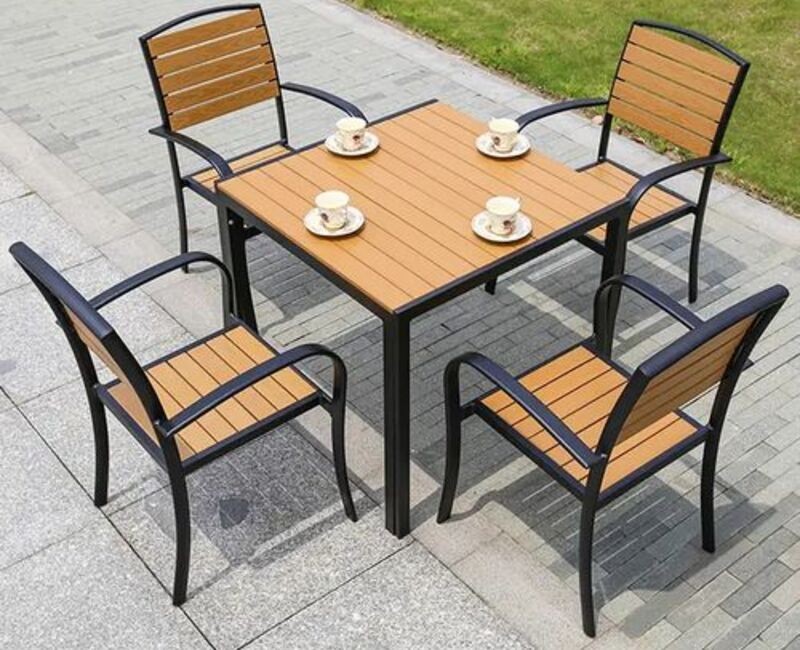 OUTDOOR WOODEN TABLE AND CHAIR SET (BY 4) ₦ 800,000